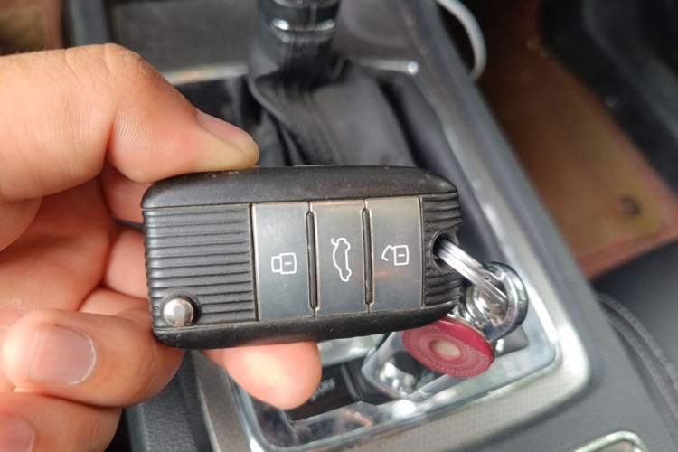 Used Roewe i6 2017 20T Automatic Internet ZhiZun Edition Vehicle Key