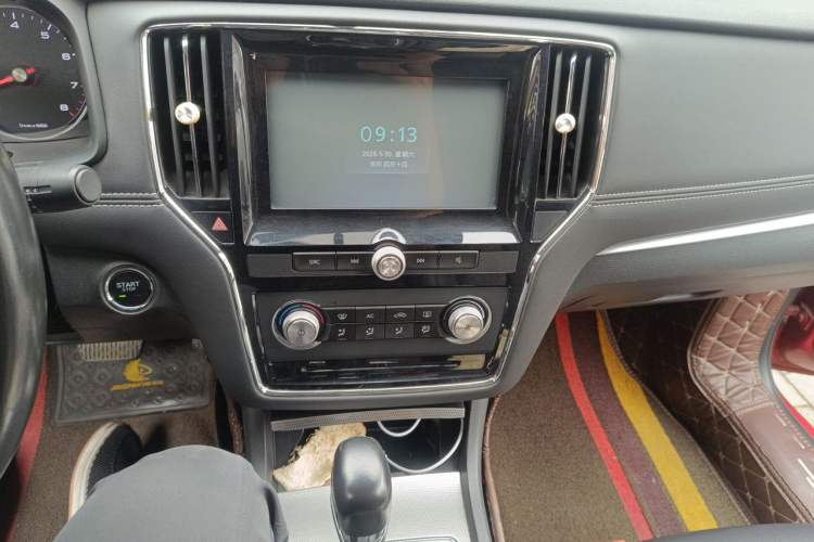 Used Roewe i6 2017 20T Automatic Flagship Edition Audio And AC Panel