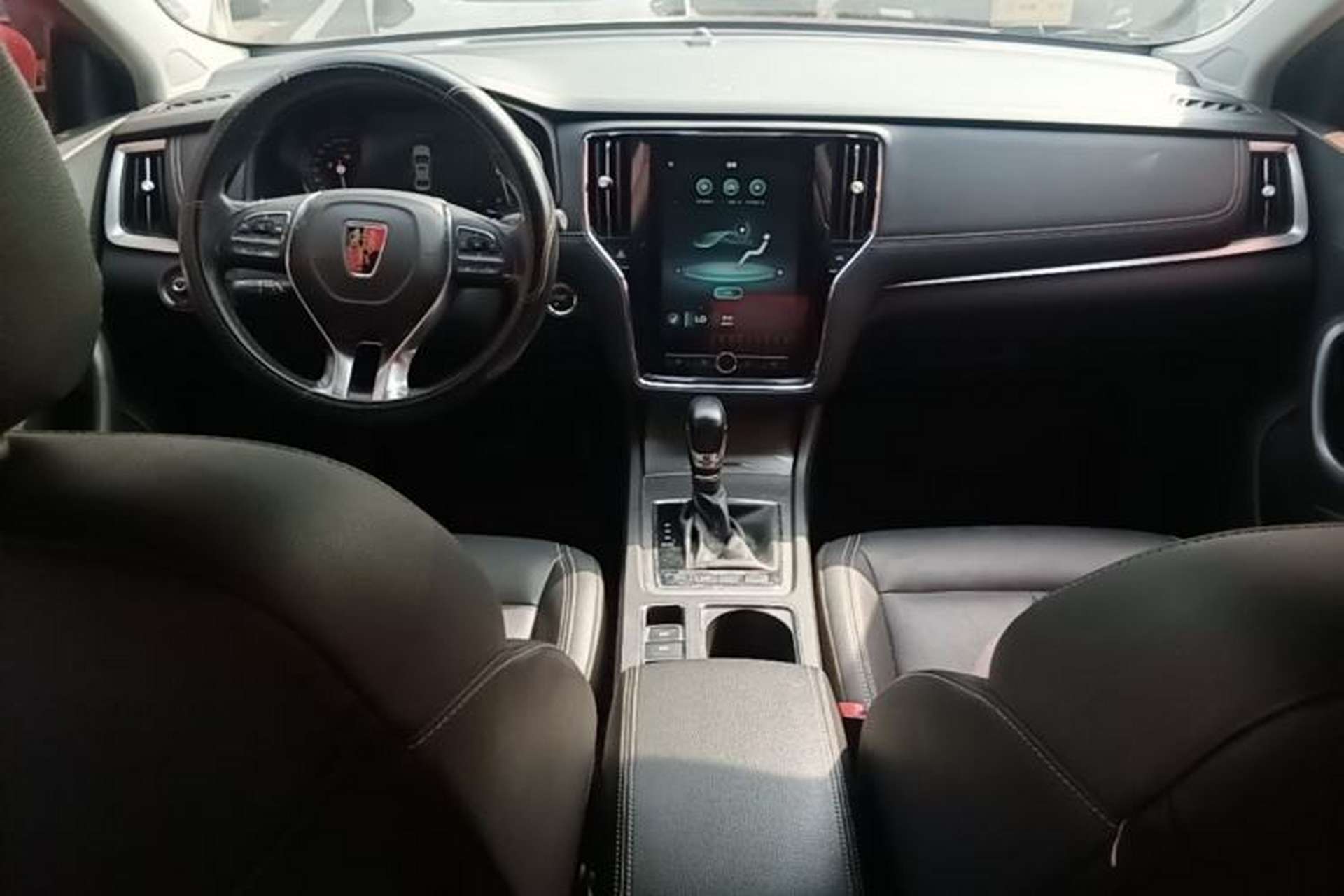 Used Roewe i6 2017 20T Automatic Flagship Edition Center Console