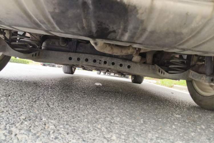 Used Roewe i6 2017 20T Automatic Internet Smart Edition Chassis Rear