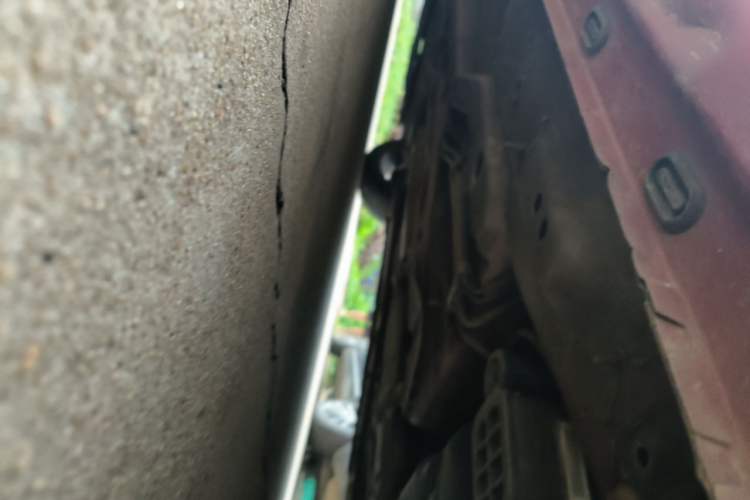 Used Roewe i6 2017 20T Automatic Internet ZhiZun Edition Chassis Rear Left