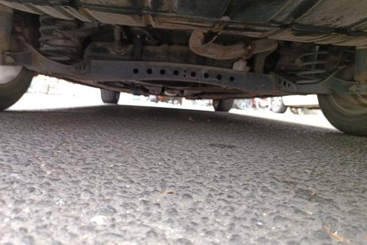 Used Roewe i6 2017 20T Automatic Internet Smart Edition Chassis Rear