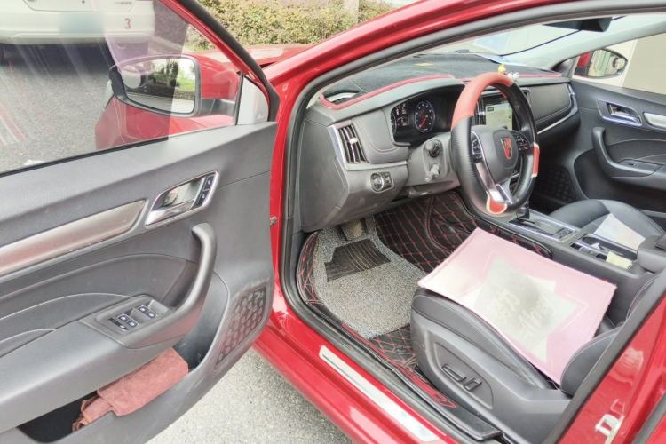 Used Roewe i6 2017 20T Automatic Internet Smart Edition Driver Seat