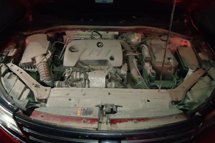 Used Roewe i6 2017 16T Manual Luxury Edition Engine Bay