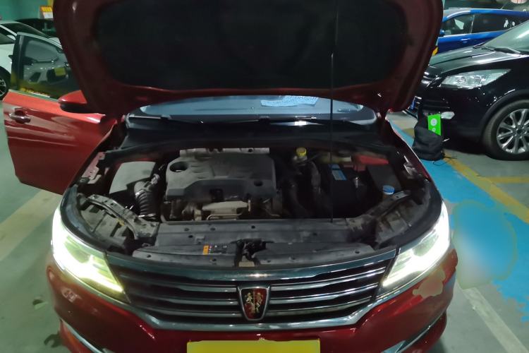 Used Roewe i6 2017 20T Automatic Internet Smart Edition Engine Bay