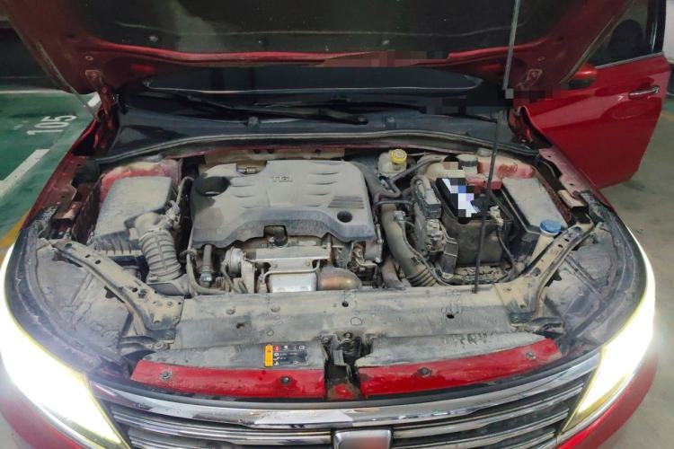 Used Roewe i6 2017 20T Automatic Internet ZhiZun Edition Engine Bay