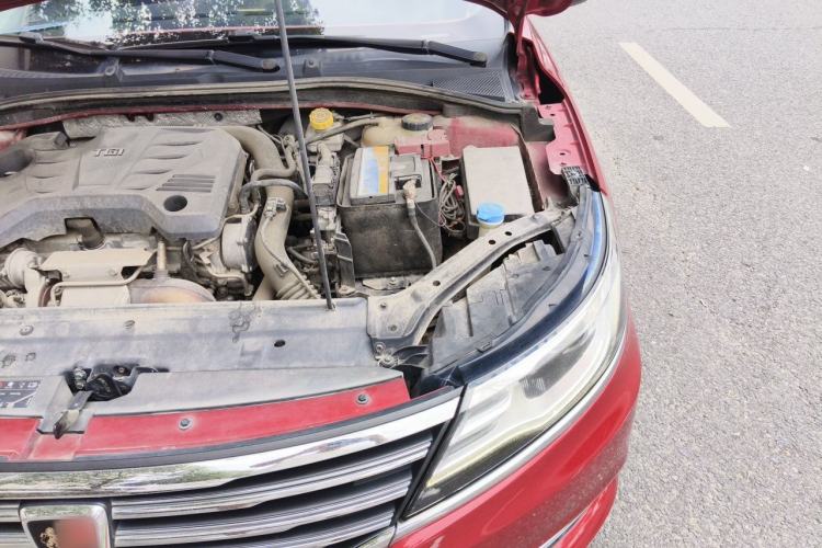 Used Roewe i6 2017 20T Automatic Internet Smart Edition Engine Bay Left