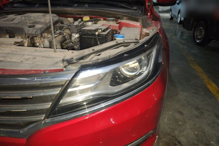 Used Roewe i6 2017 20T Automatic Flagship Edition Engine Bay Left
