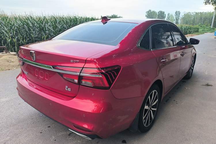 Used Roewe i6 2017 20T Automatic Internet ZhiZun Edition Exterior 3