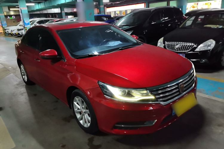 Used Roewe i6 2017 20T Automatic Internet Smart Edition Front Right 45 Deg