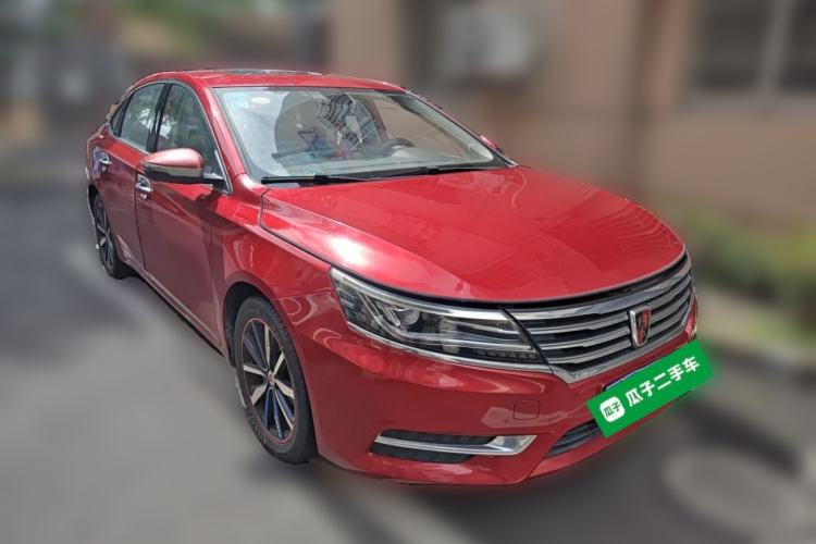 Used Roewe i6 2017 20T Automatic Internet ZhiZun Edition Front Right 45 Deg