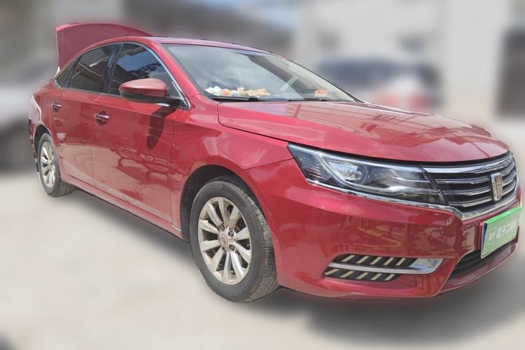 Used Roewe i6 2017 20T Automatic Flagship Edition Front Right 45 Deg