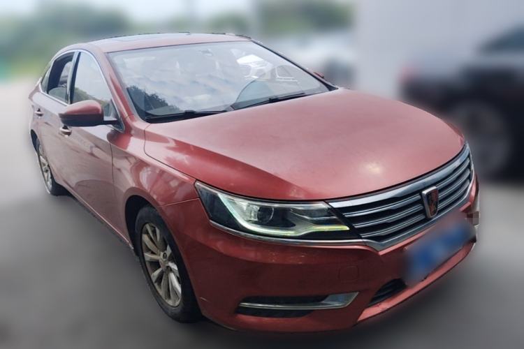 Used Roewe i6 2017 20T Manual Luxury Edition Front Right 45 Deg