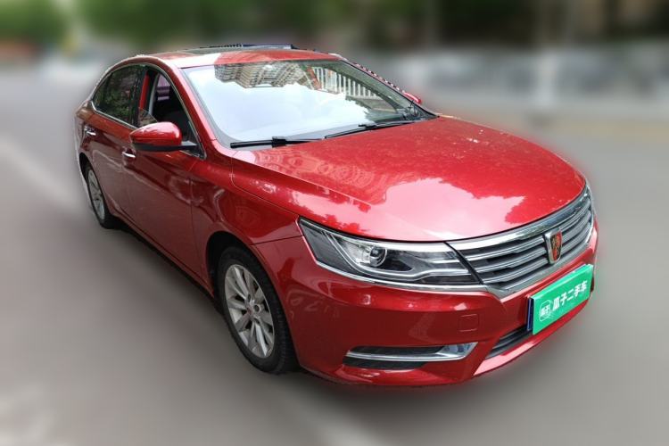 Used Roewe i6 2017 20T Automatic Internet Smart Edition Front Right 45 Deg