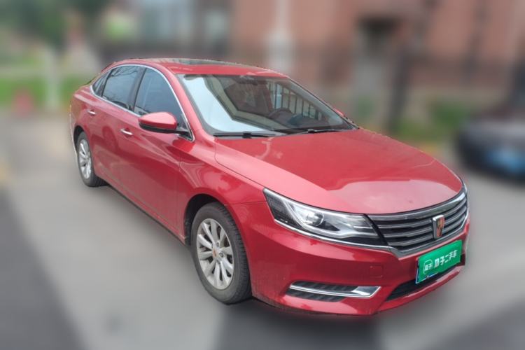 Used Roewe i6 2017 20T Automatic Flagship Edition Front Right 45 Deg