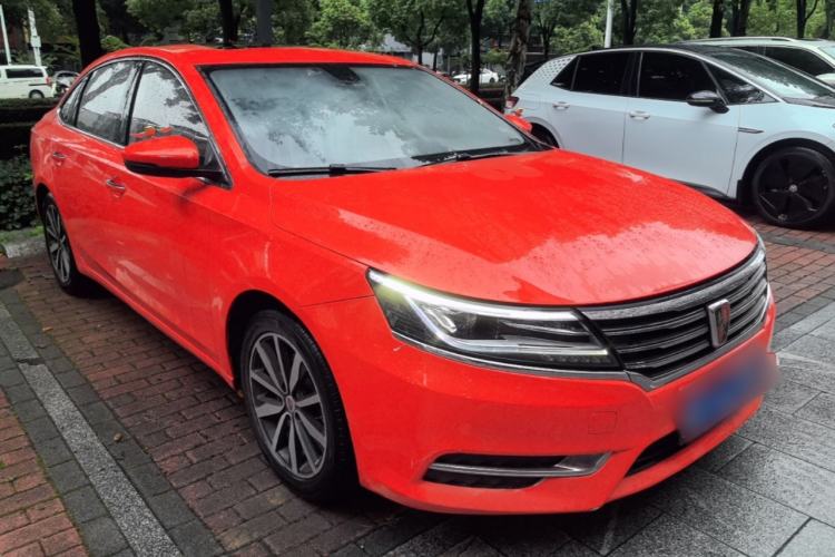 Used Roewe i6 2017 20T Automatic Internet ZhiZun Edition Front Right 45 Deg