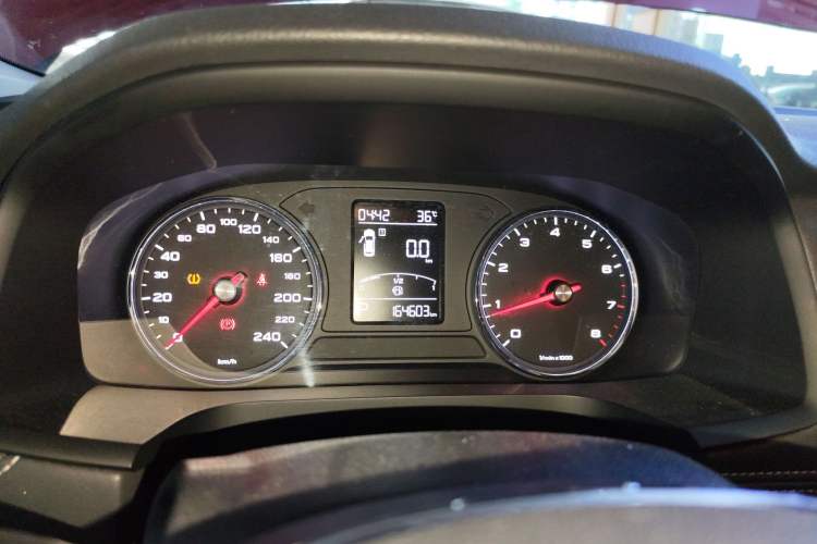 Used Roewe i6 2017 20T Automatic Flagship Edition Instrument Cluster