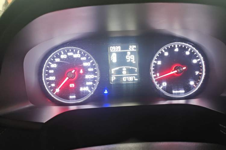 Used Roewe i6 2017 20T Automatic Internet ZhiZun Edition Instrument Cluster