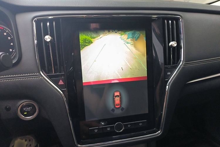 Used Roewe i6 2017 20T Automatic Internet ZhiZun Edition Interior 4