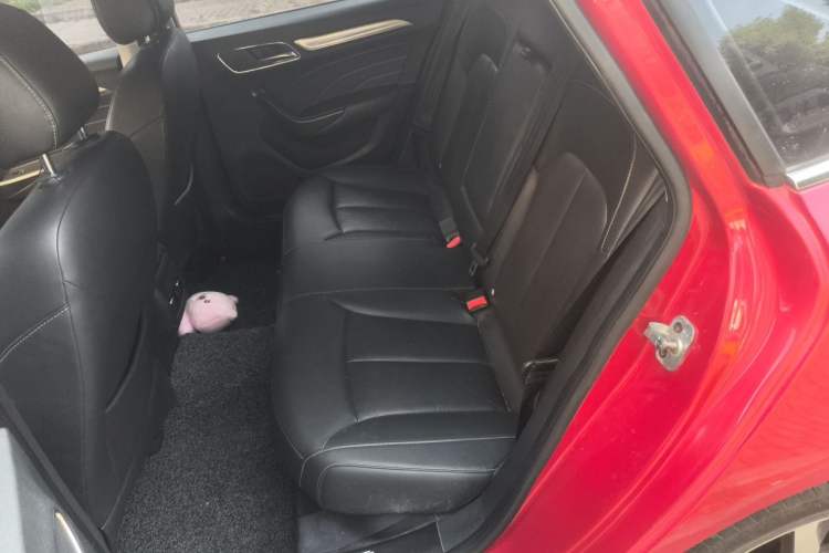 Used Roewe i6 2017 20T Automatic Internet Smart Edition Left Rear Seat