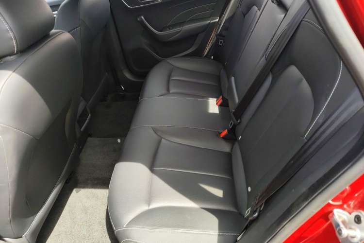 Used Roewe i6 2017 20T Manual Luxury Edition Left Rear Seat