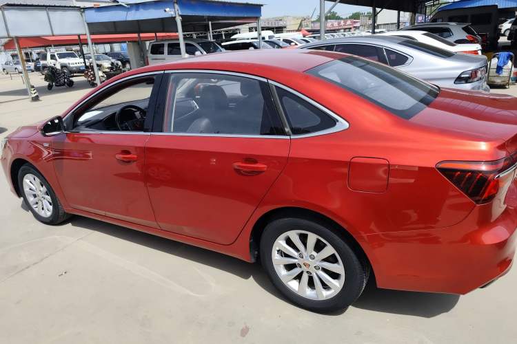 Used Roewe i6 2017 20T Manual Luxury Edition Left Side