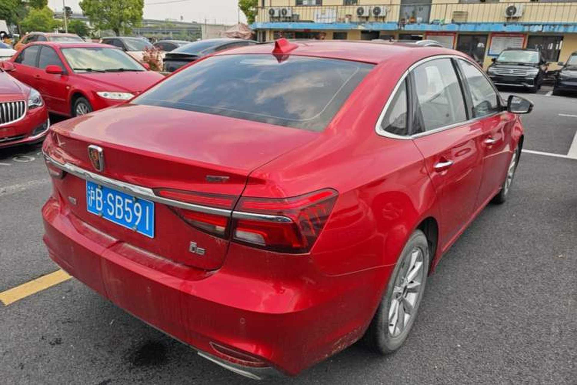 Used Roewe i6 2017 20T Automatic Internet Smart Edition Rear Right 45 Deg