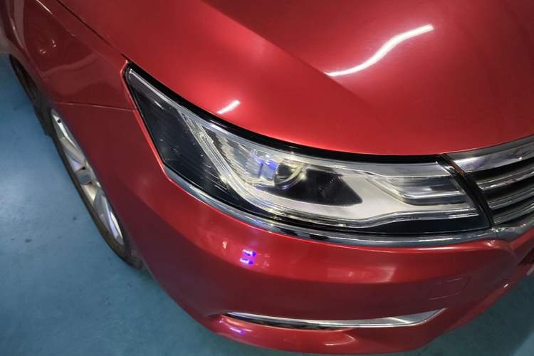 Used Roewe i6 2017 16T Automatic Connected Smart Edition Right Front Headlight