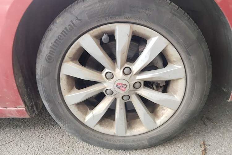 Used Roewe i6 2017 20T Manual Luxury Edition Right Front Wheel Hub