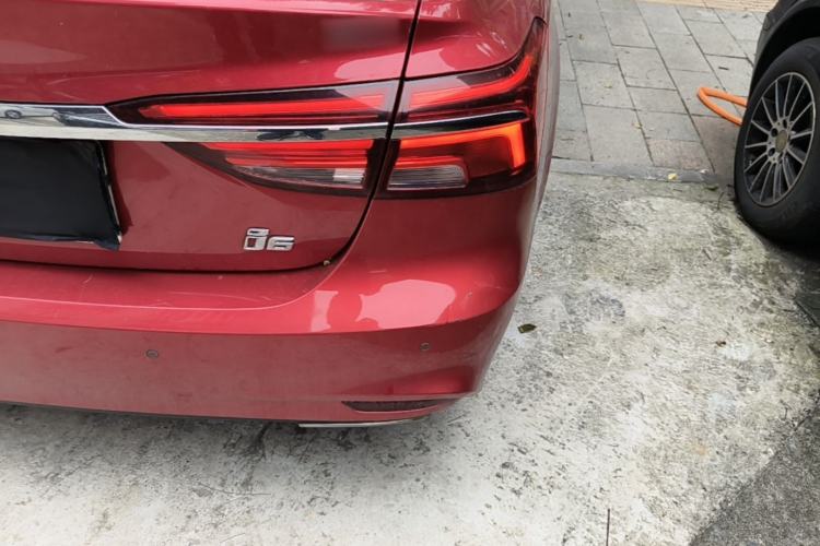 Used Roewe i6 2017 20T Automatic Internet Smart Edition Right Rear Taillight