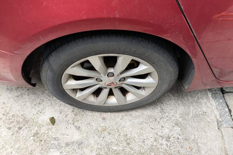 Used Roewe i6 2017 20T Automatic Internet Smart Edition Right Rear Wheel Hub