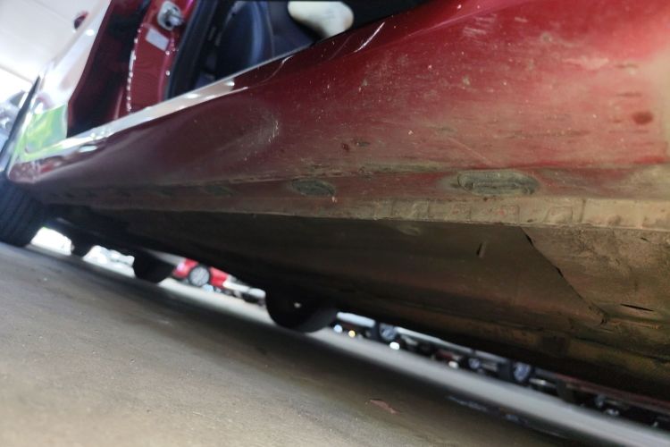Used Roewe i6 2017 20T Automatic Flagship Edition Right Side Sill