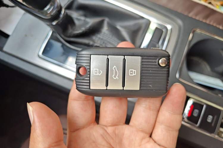 Used Roewe i6 2017 20T Automatic Internet ZhiZun Edition Vehicle Key