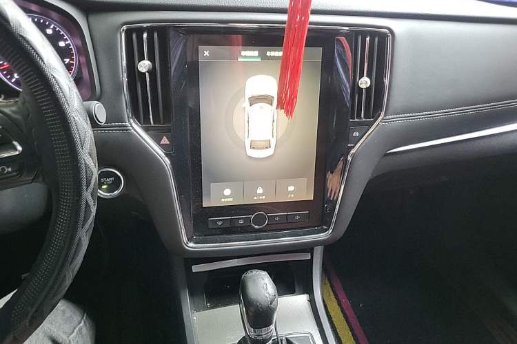 Used Roewe i6 2017 20T Automatic Internet Smart Edition Audio And AC Panel