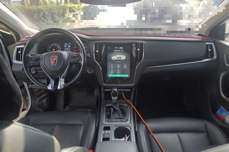 Used Roewe i6 2017 20T Automatic Internet Smart Edition Center Console