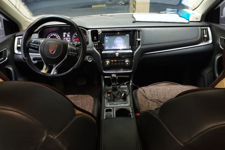 Used Roewe i6 2017 20T Automatic Flagship Edition Center Console