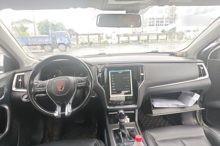 Used Roewe i6 2017 20T Automatic Internet Smart Edition Center Console