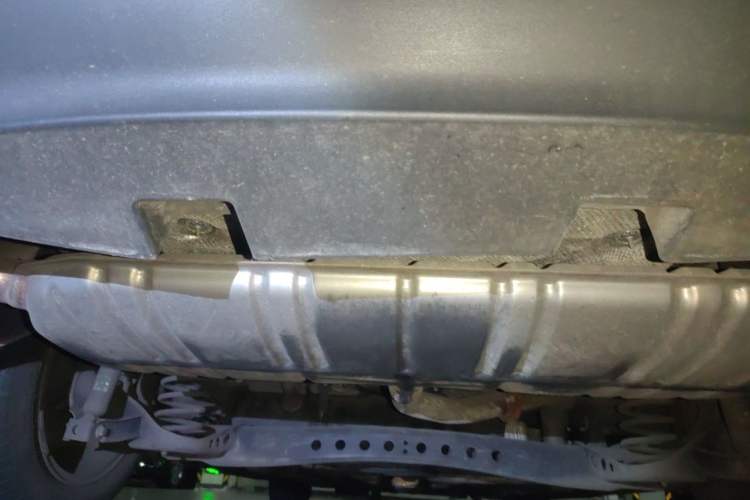 Used Roewe i6 2017 20T Automatic Internet Smart Edition Chassis Rear