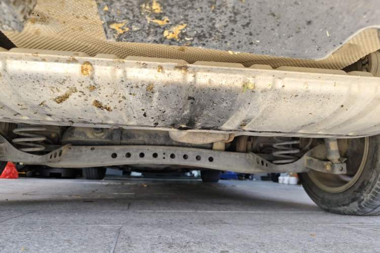 Used Roewe i6 2017 20T Automatic Internet Smart Edition Chassis Rear
