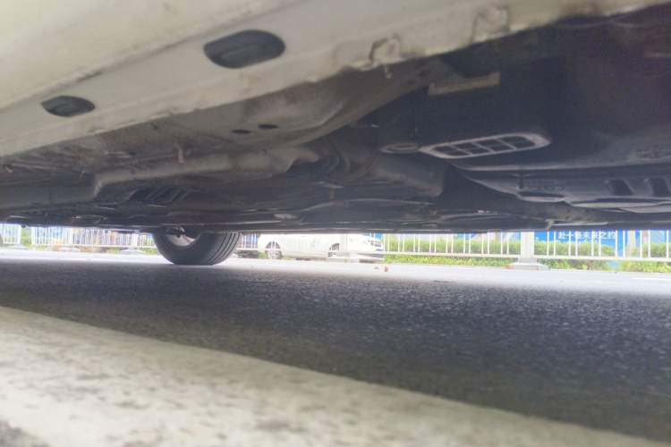 Used Roewe i6 2017 20T Automatic Flagship Edition Chassis Rear Left