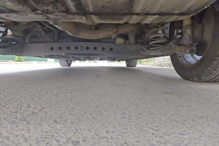 Used Roewe i6 2017 20T Automatic Internet Smart Edition Chassis Rear