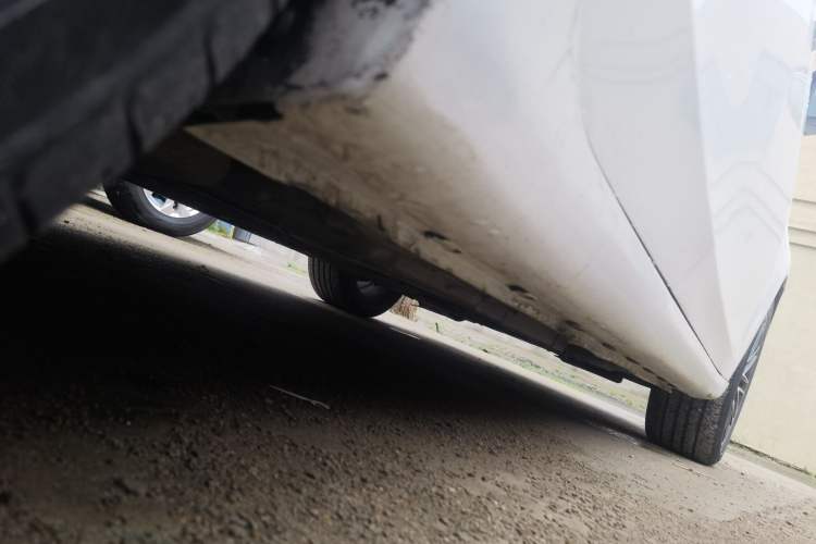 Used Roewe i6 2017 16T Automatic Flagship Edition Chassis Rear Right