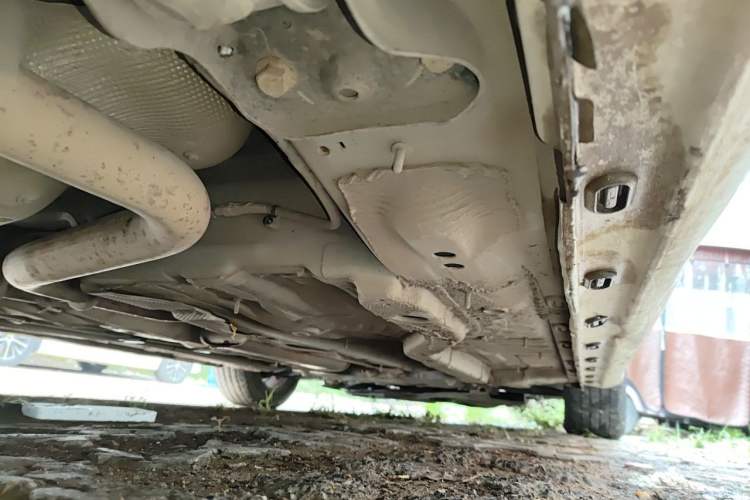 Used Roewe i6 2017 20T Automatic Internet Smart Edition Chassis Rear Right
