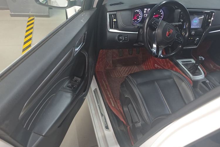 Used Roewe i6 2017 16T Manual Luxury Edition Driver Seat