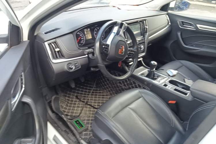 Used Roewe i6 2017 20T Manual Luxury Edition Driver Seat