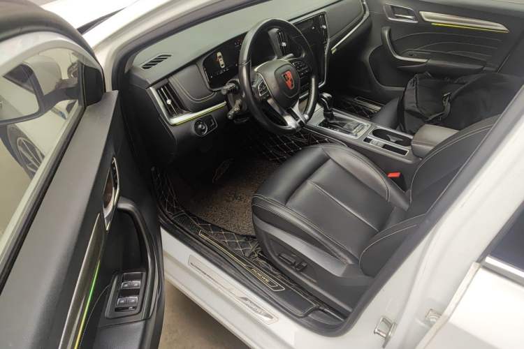 Used Roewe i6 2017 20T Automatic Internet Smart Edition Driver Seat