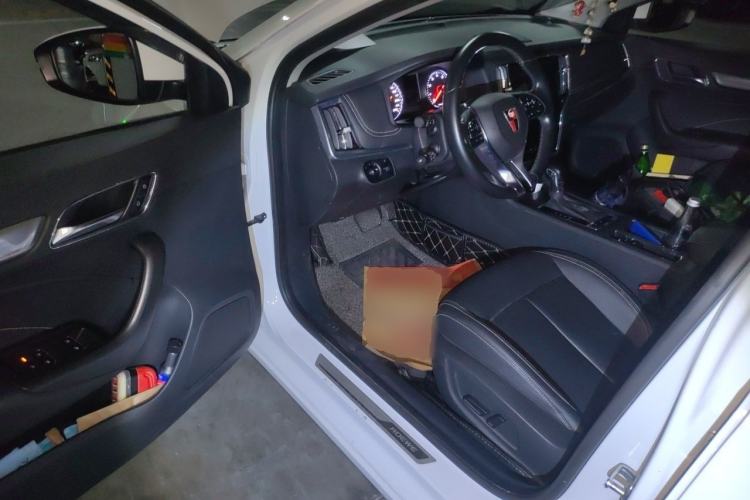 Used Roewe i6 2017 20T Automatic Internet Smart Edition Driver Seat