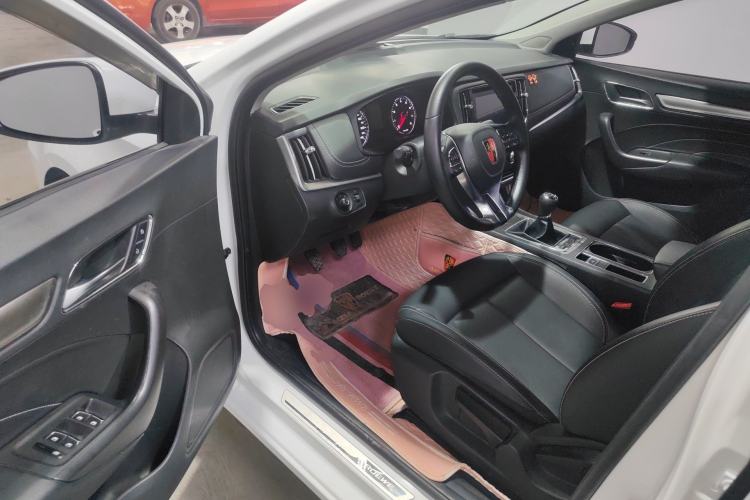 Used Roewe i6 2017 20T Manual Luxury Edition Driver Seat