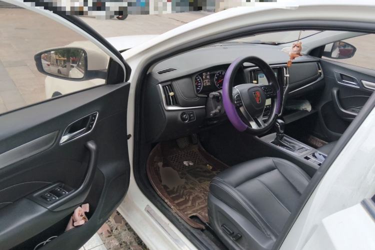Used Roewe i6 2017 20T Automatic Internet ZhiZun Edition Driver Seat