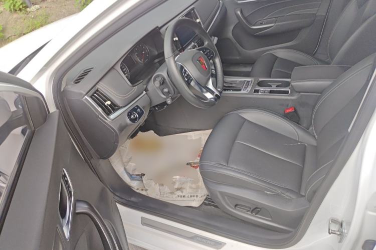 Used Roewe i6 2017 20T Automatic Internet Smart Edition Driver Seat